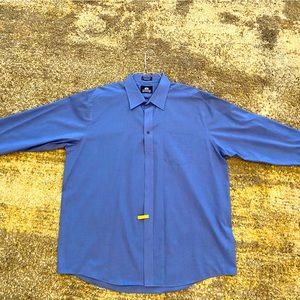 Never worn, brand new stafford wrinkle free shirt.